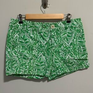 VGUC Lilly Pulitzer shorts green and white 8